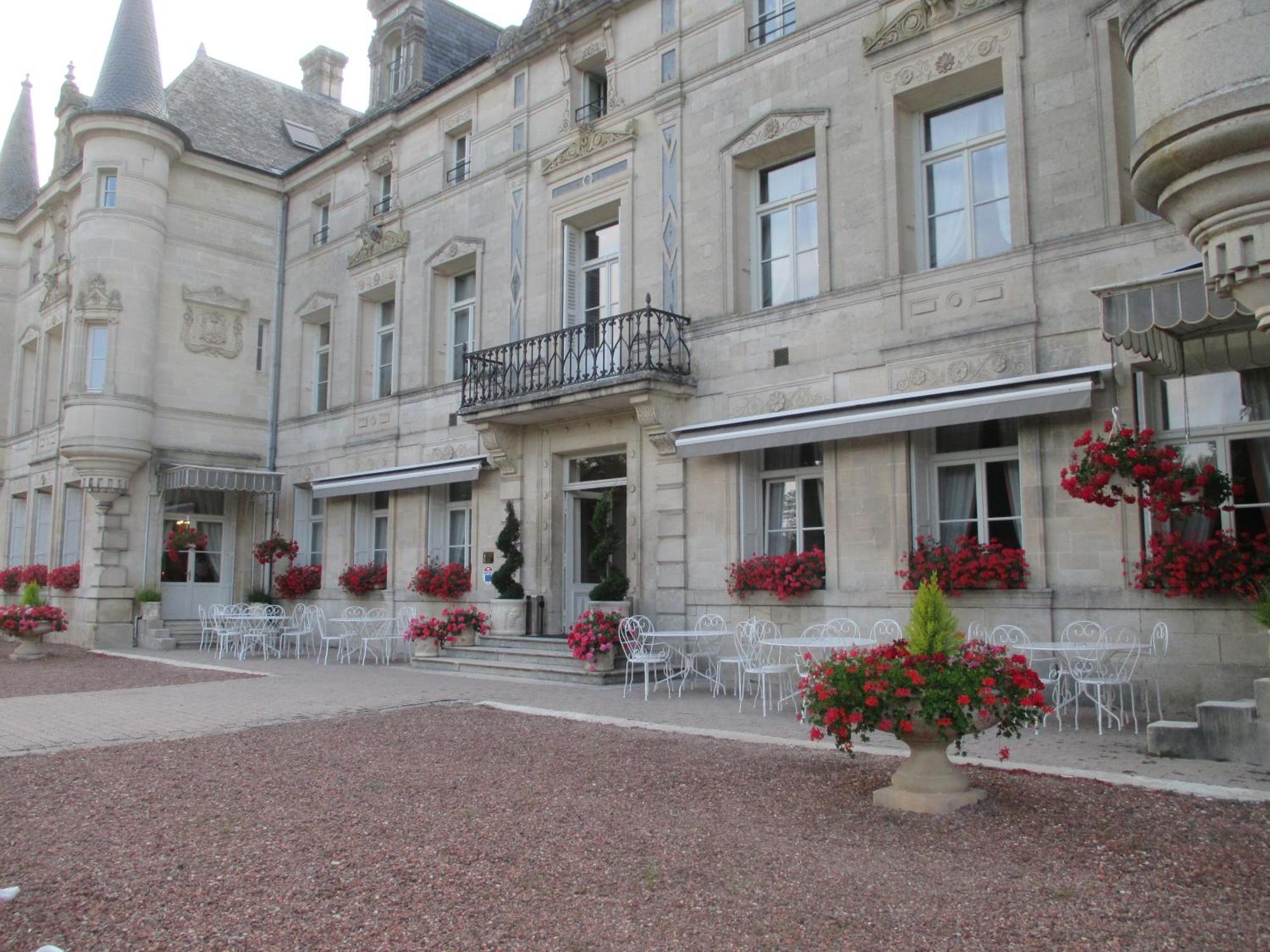 Chateau Des Monthairons Hotel Restaurant Gastromaison Spa Privatif Les Monthairons Екстериор снимка